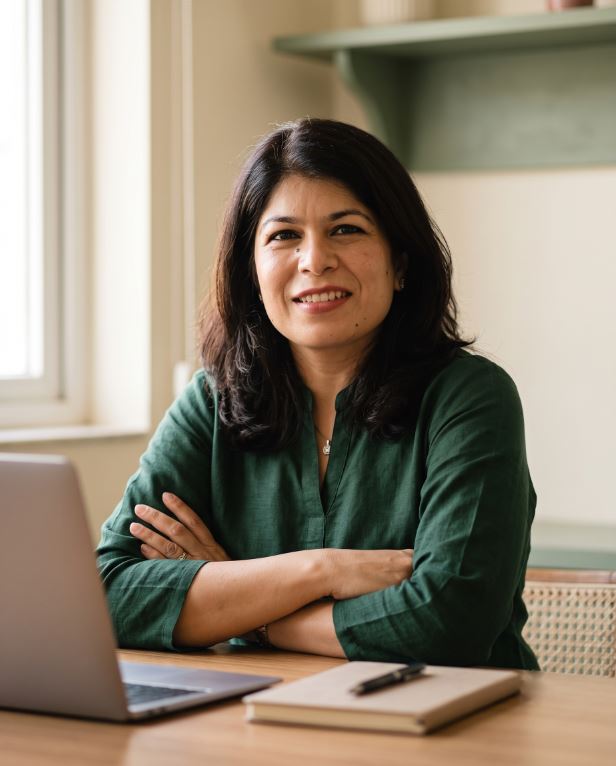 Monika Verma, LittleLearns phonics and English grammar trainer